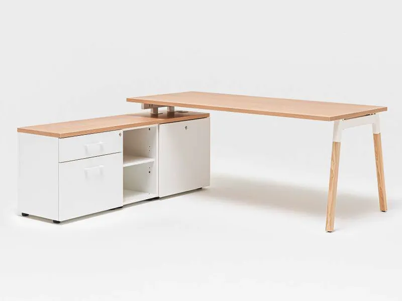 Bureau de direction Wilder sur crédence - MDD