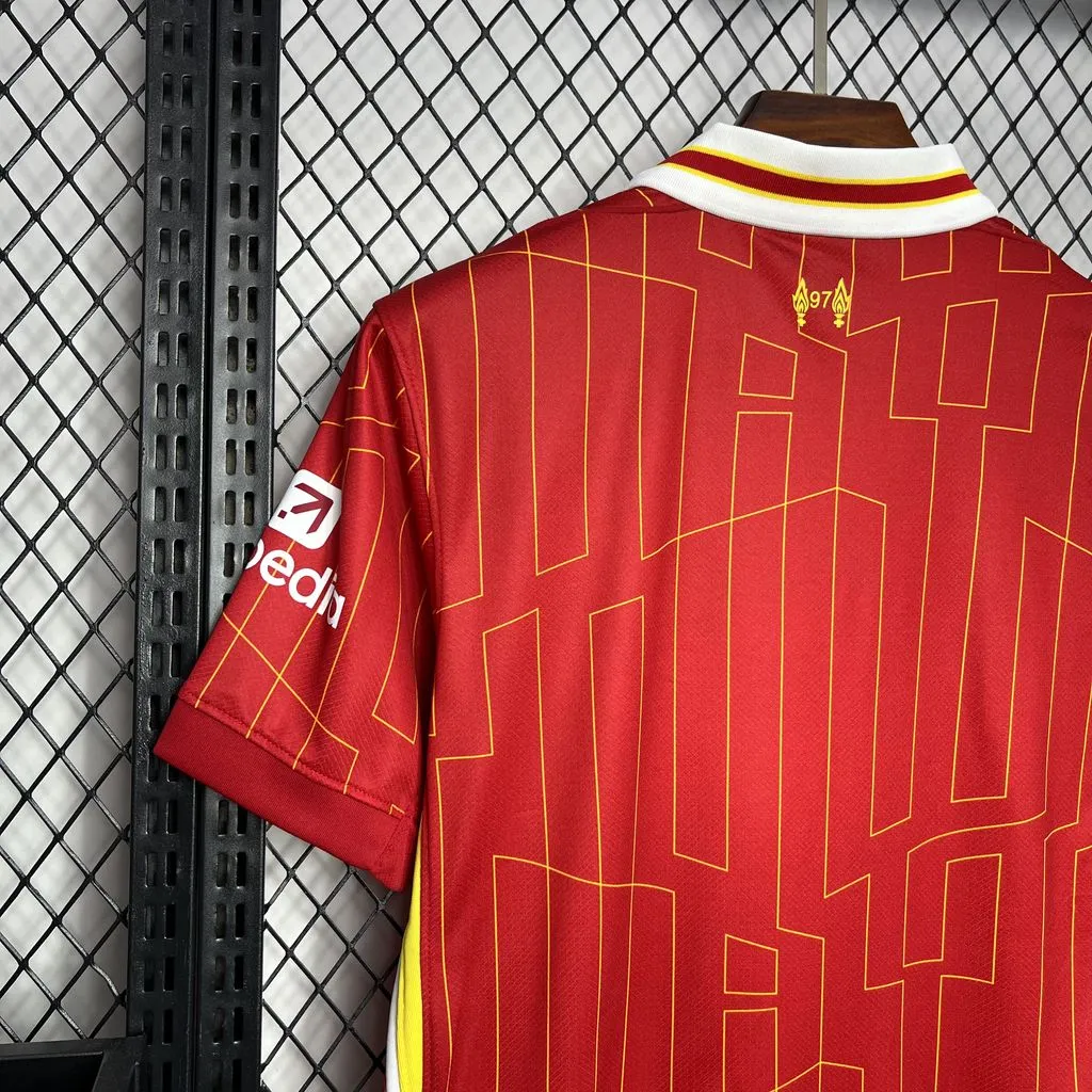 Liverpool Equipamento Principal 2024/25
