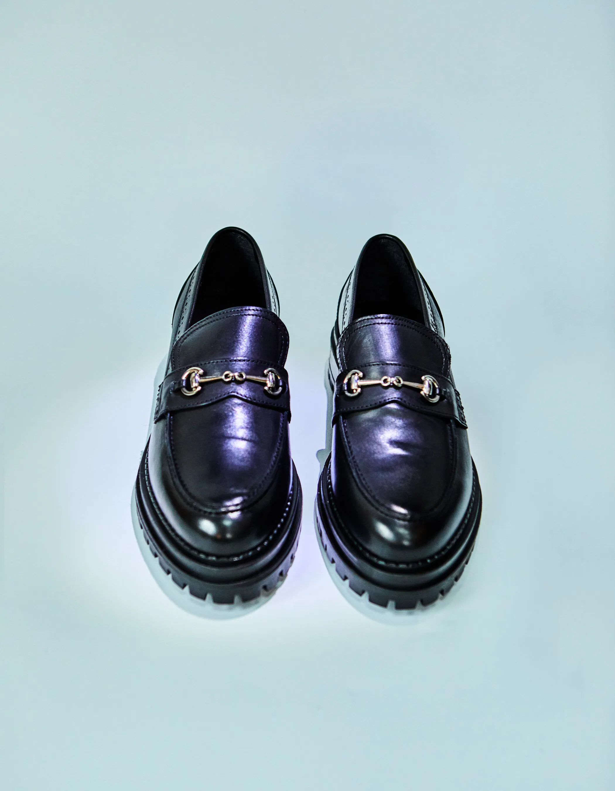 Mocassins noirs cuir semelles crantées Femme
